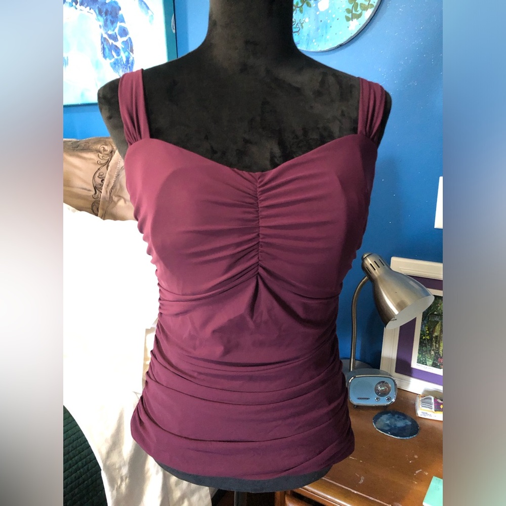 Gorgeous Gottex Ruched Underwire Purple Swimsuit Top Sz. 38D